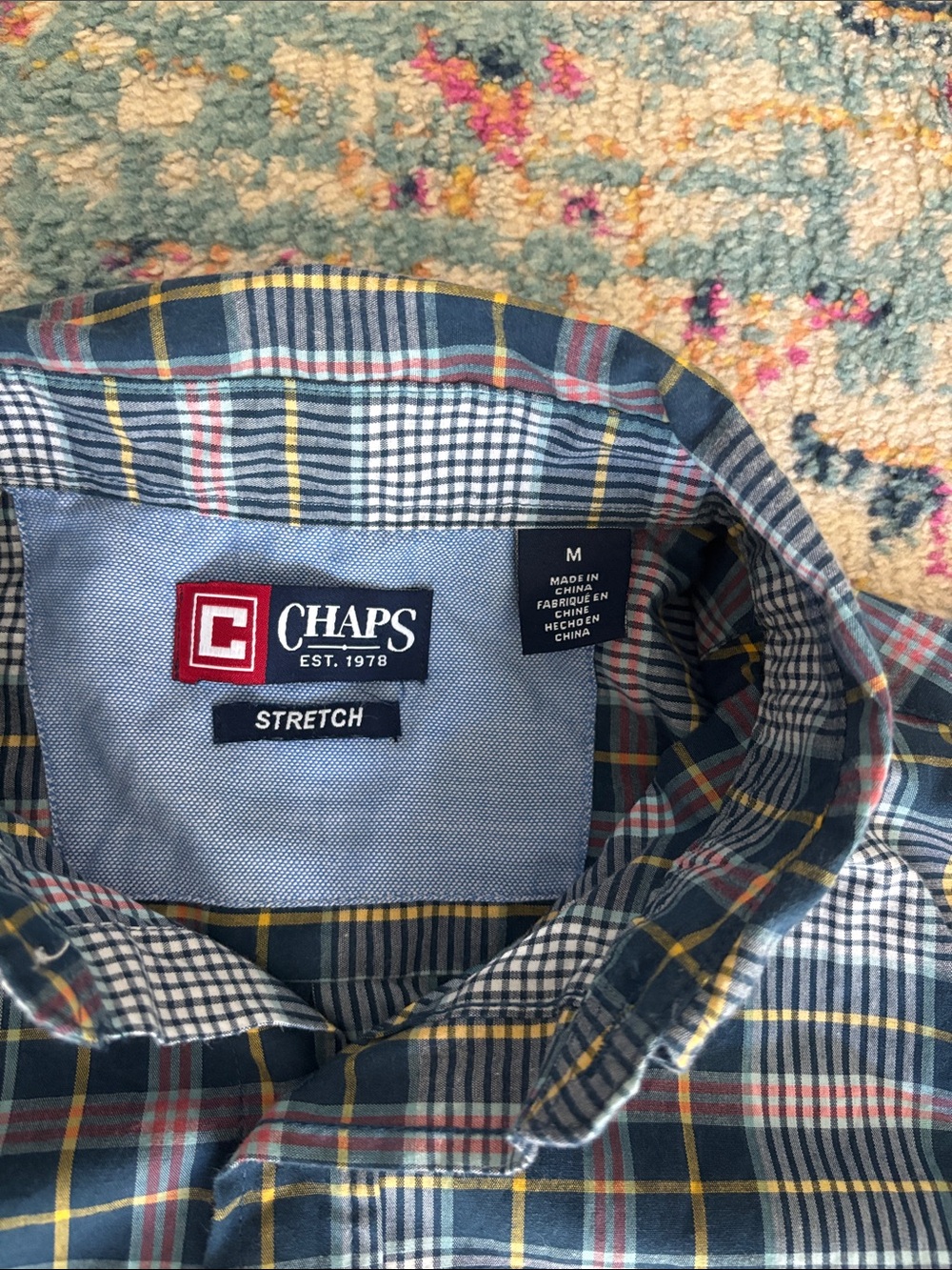 Chaps Men’s Blue Plaid Stretch Button-Down with Yellow & Red Accents. Size: M.